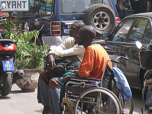 Personnes en fauteuil